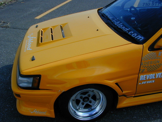 トヨタAE86レビンボンネット レビン AE86 ボンネット 前期 後期 S58/5〜S62/4 FRP 未塗装